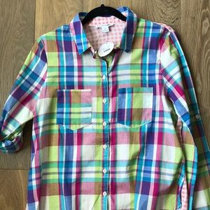 Multi-color high low button up